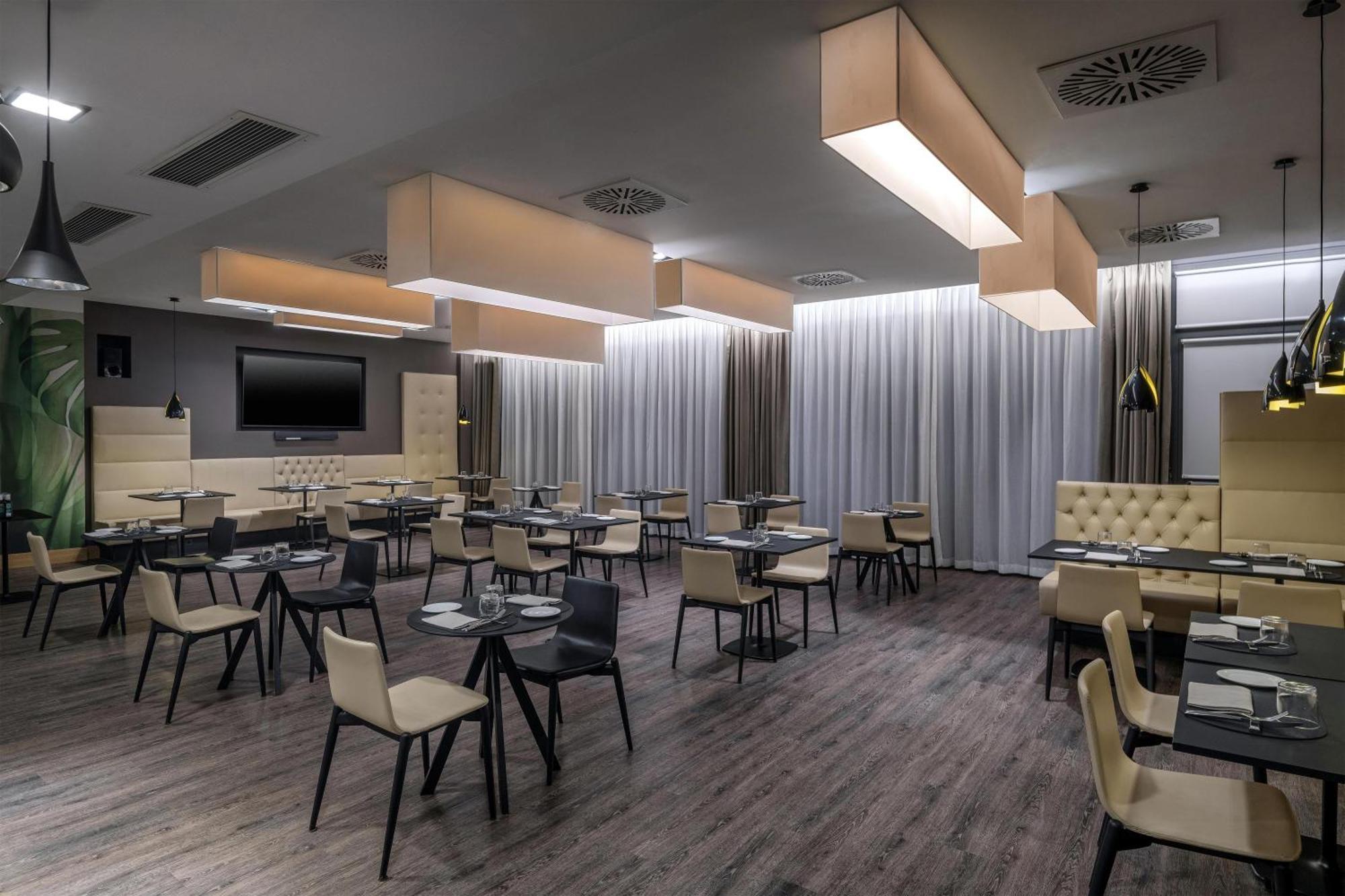 Hilton Garden Inn Milan North — Фото 3